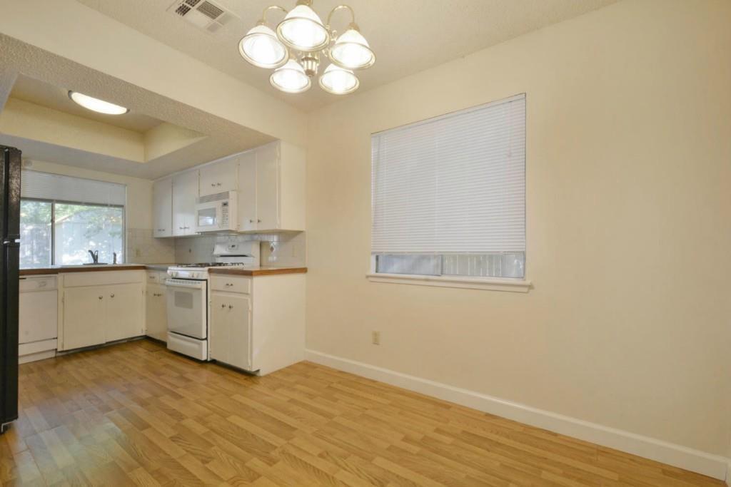 9410 E Meadow Vale None Property Photo 11