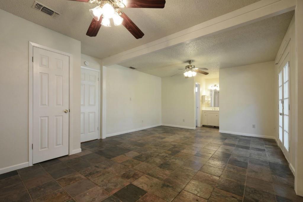 9410 E Meadow Vale None Property Photo 16