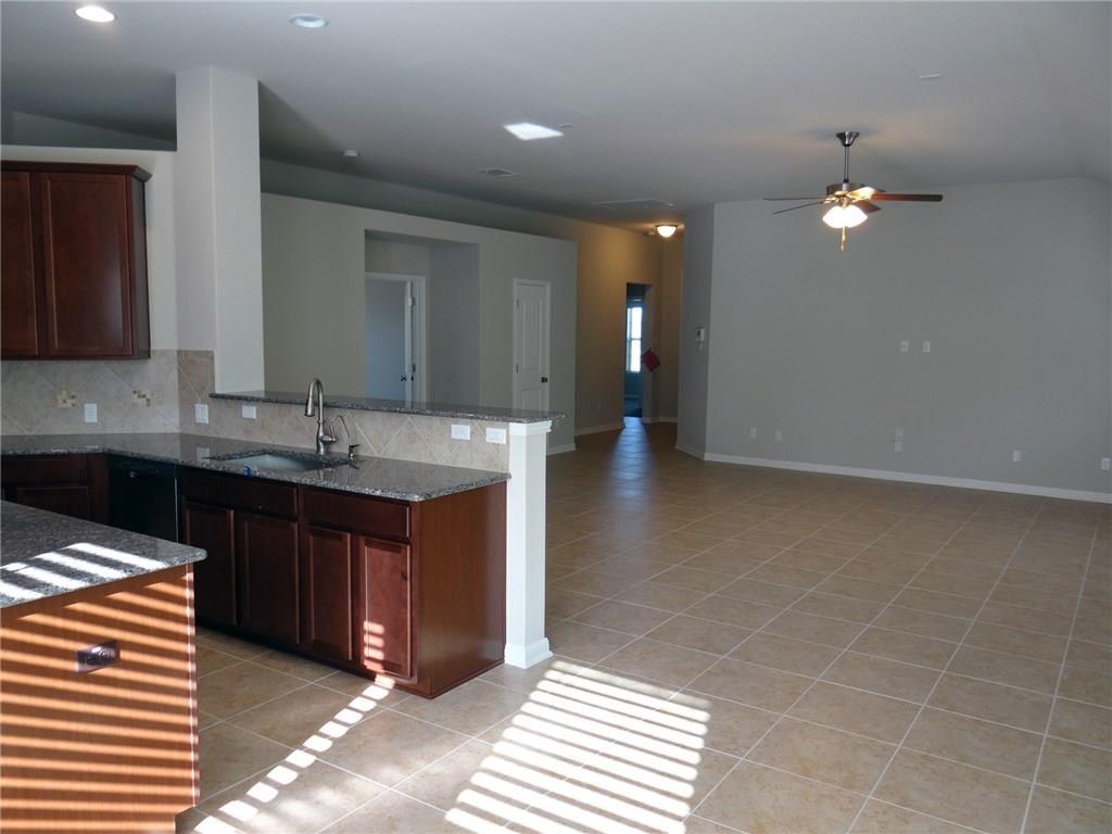 299 Clear Springs Holw Property Photo 4