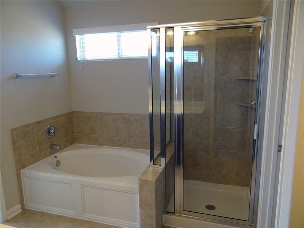 299 Clear Springs Holw Property Photo 8