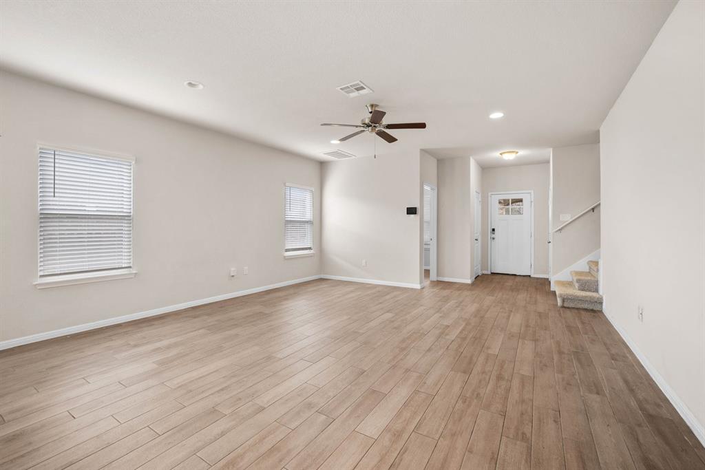 2232 Singletree Bnd Property Photo 8