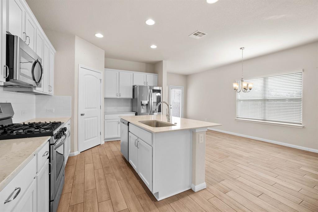 2232 Singletree Bnd Property Photo 9