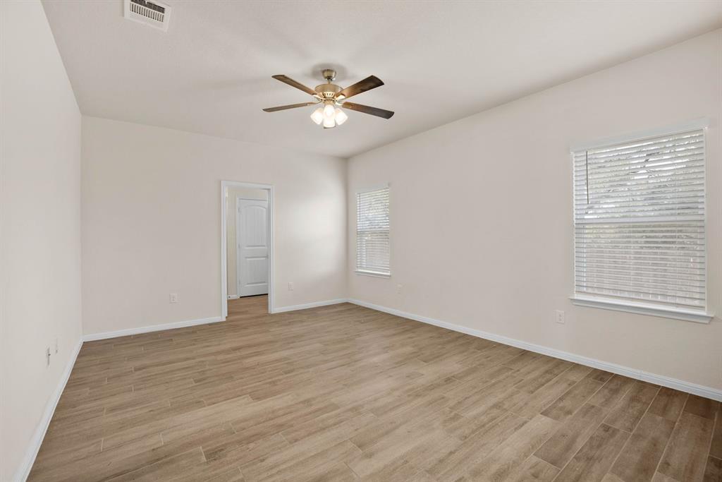 2232 Singletree Bnd Property Photo 13