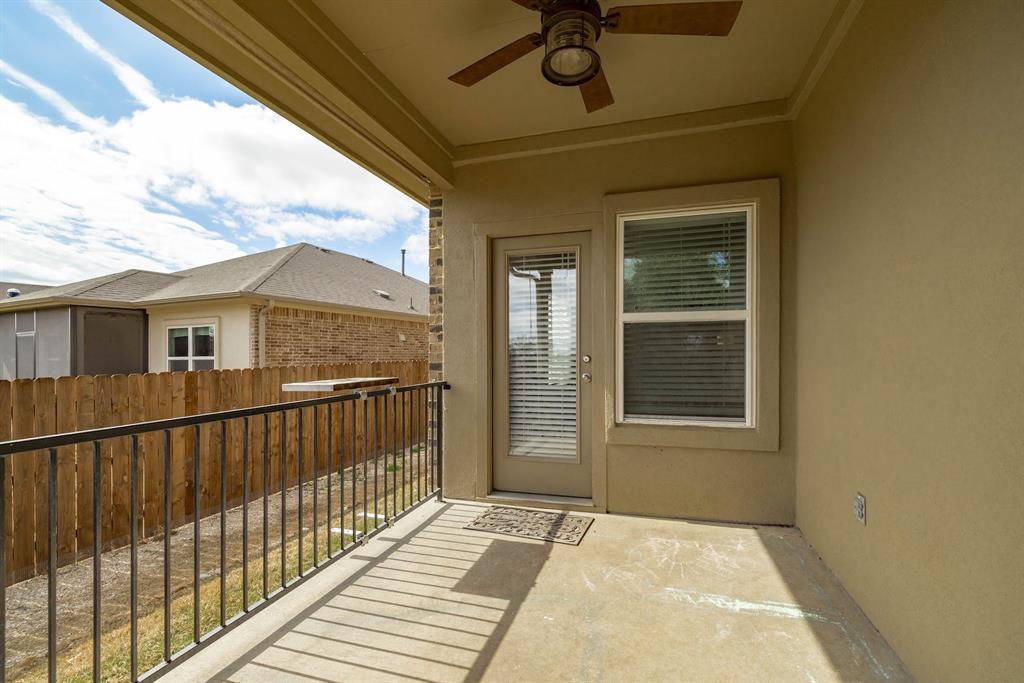 2232 Singletree Bnd Property Photo 28