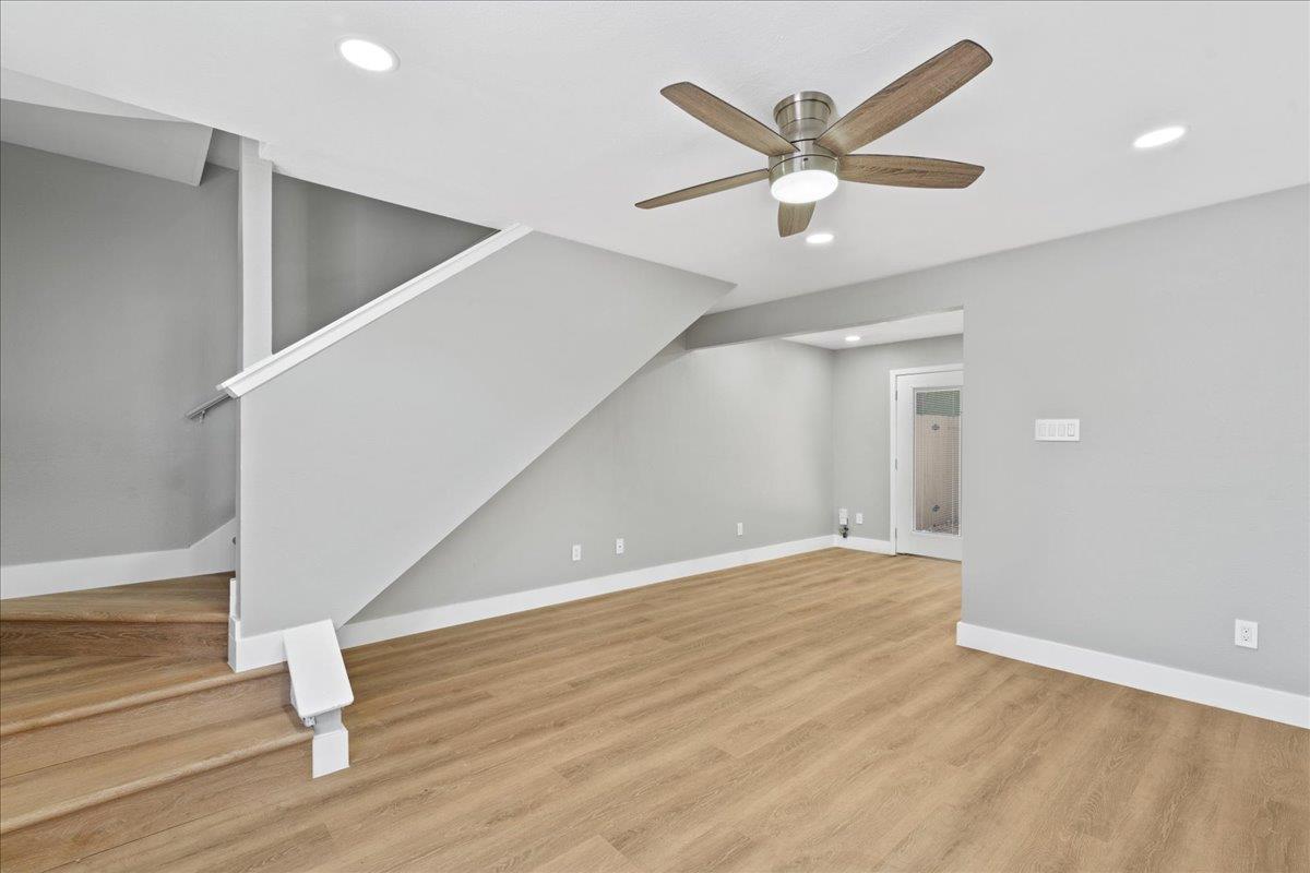 3107 E 13th St #b Property Photo 7