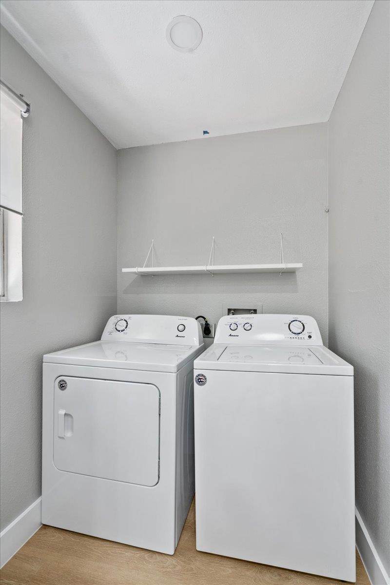 3107 E 13th St #b Property Photo 11