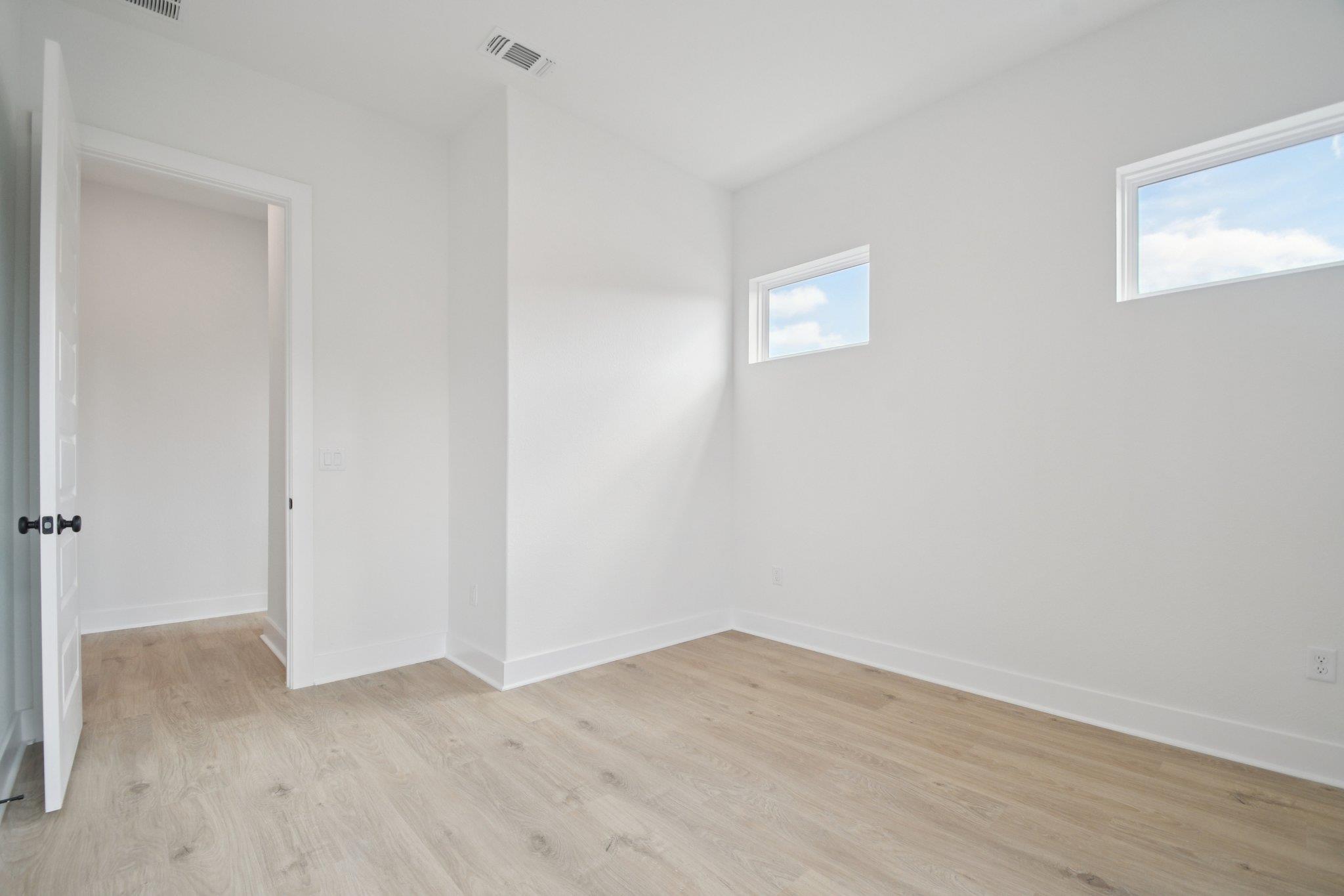 2259 Sarabanda St Property Photo 11