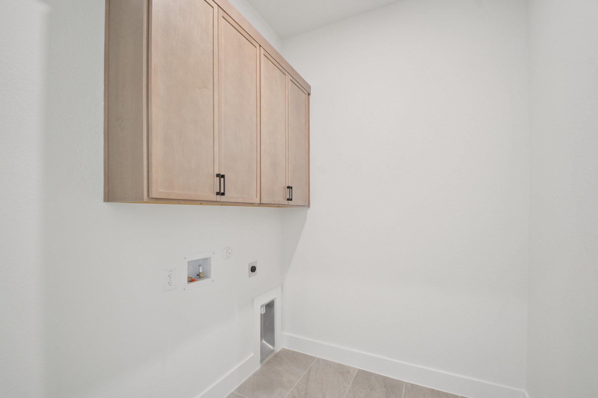 2259 Sarabanda St Property Photo 16