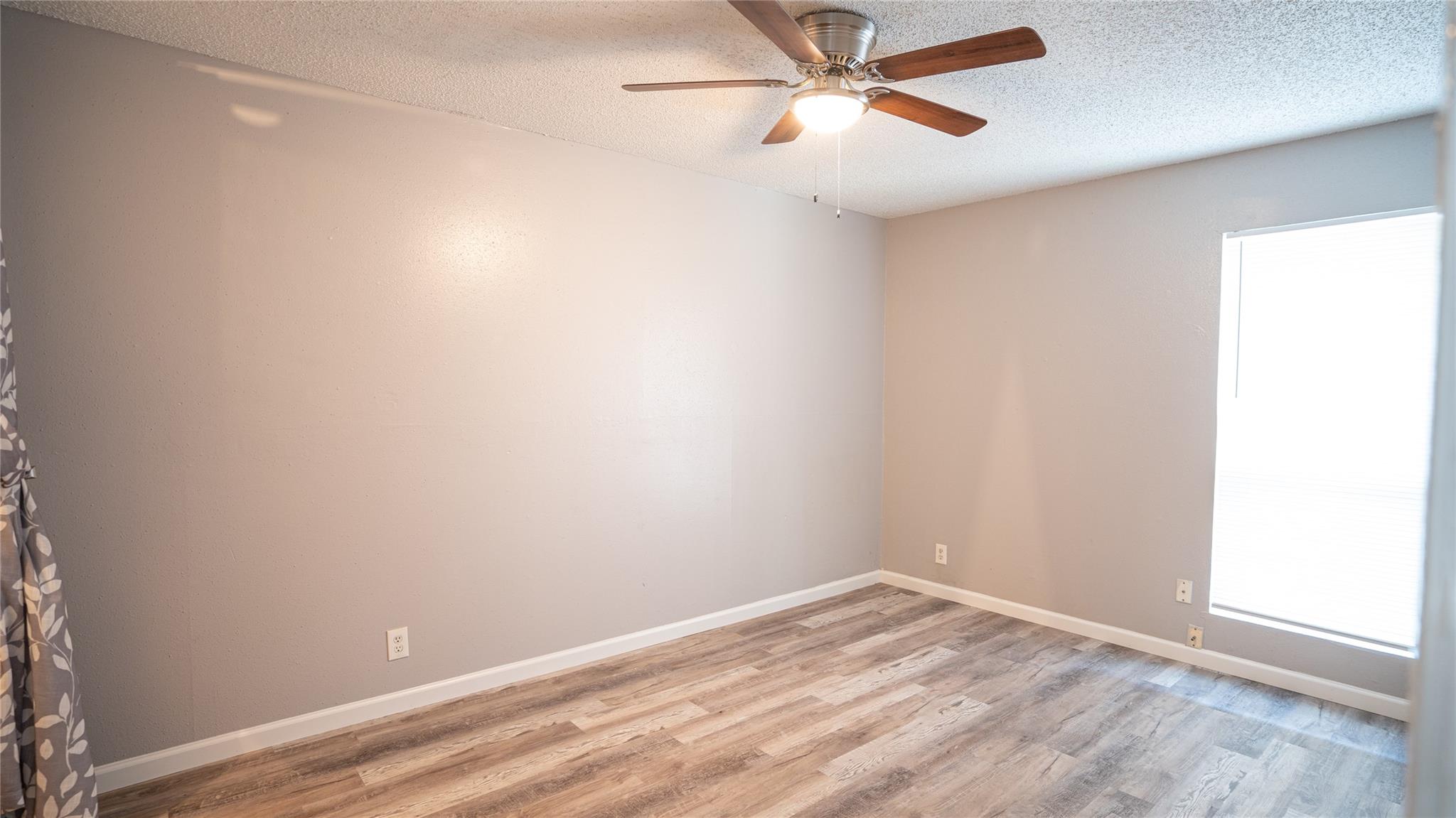 3003 Parker Ln #d Property Photo 13