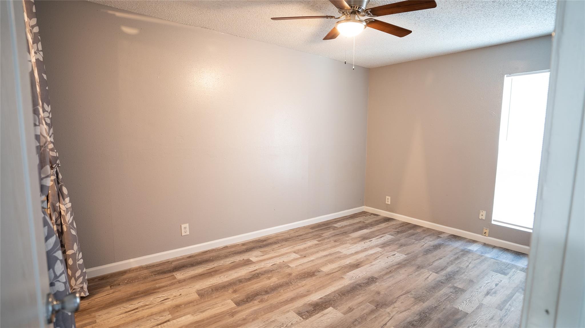 3003 Parker Ln #d Property Photo 14
