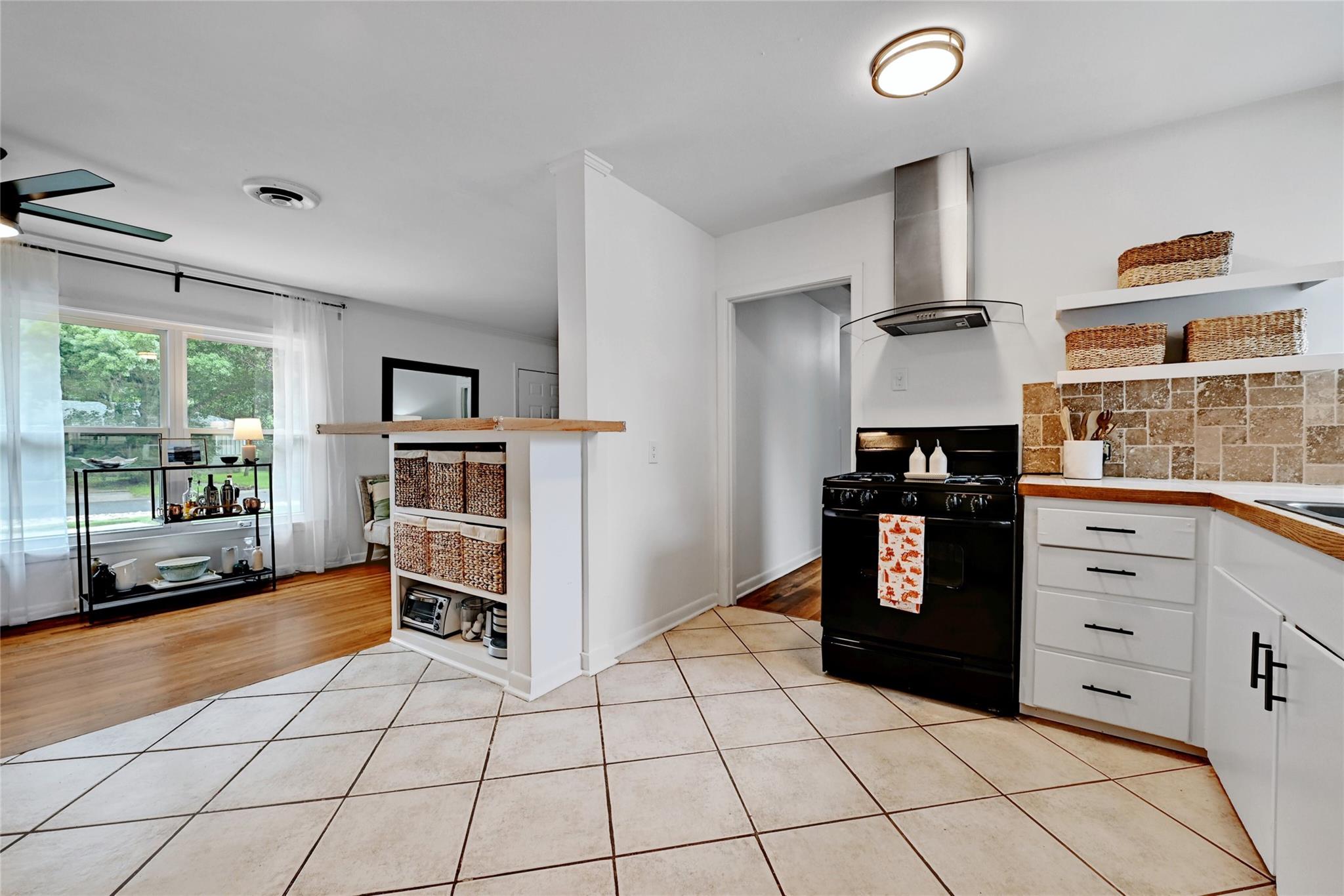 5700 Avenue G None #a Property Photo 12