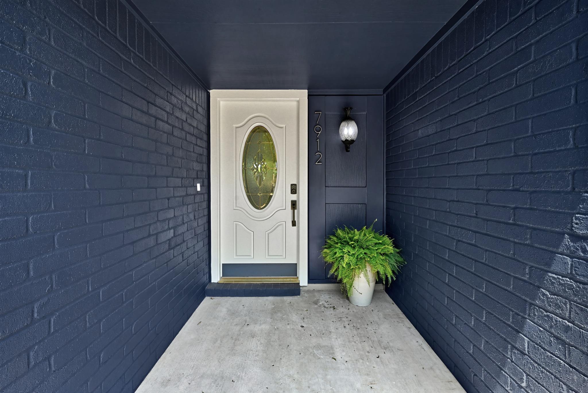 7912 Finch Trl Property Photo 4