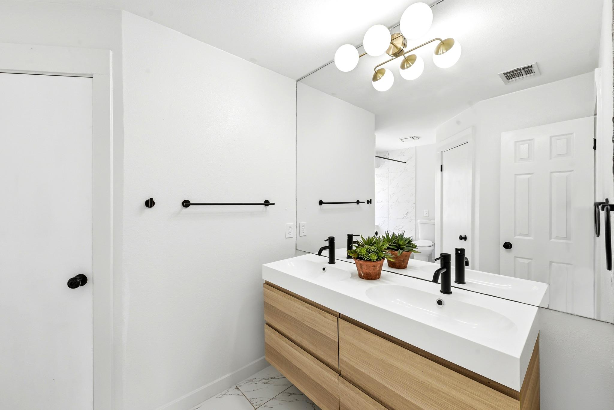 7912 Finch Trl Property Photo 17