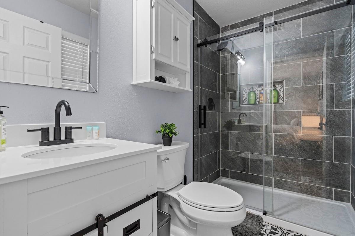 1621 Poppy Seed Ln Property Photo 4