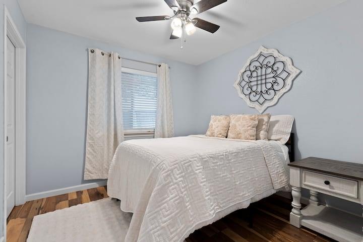 1621 Poppy Seed Ln Property Photo 17