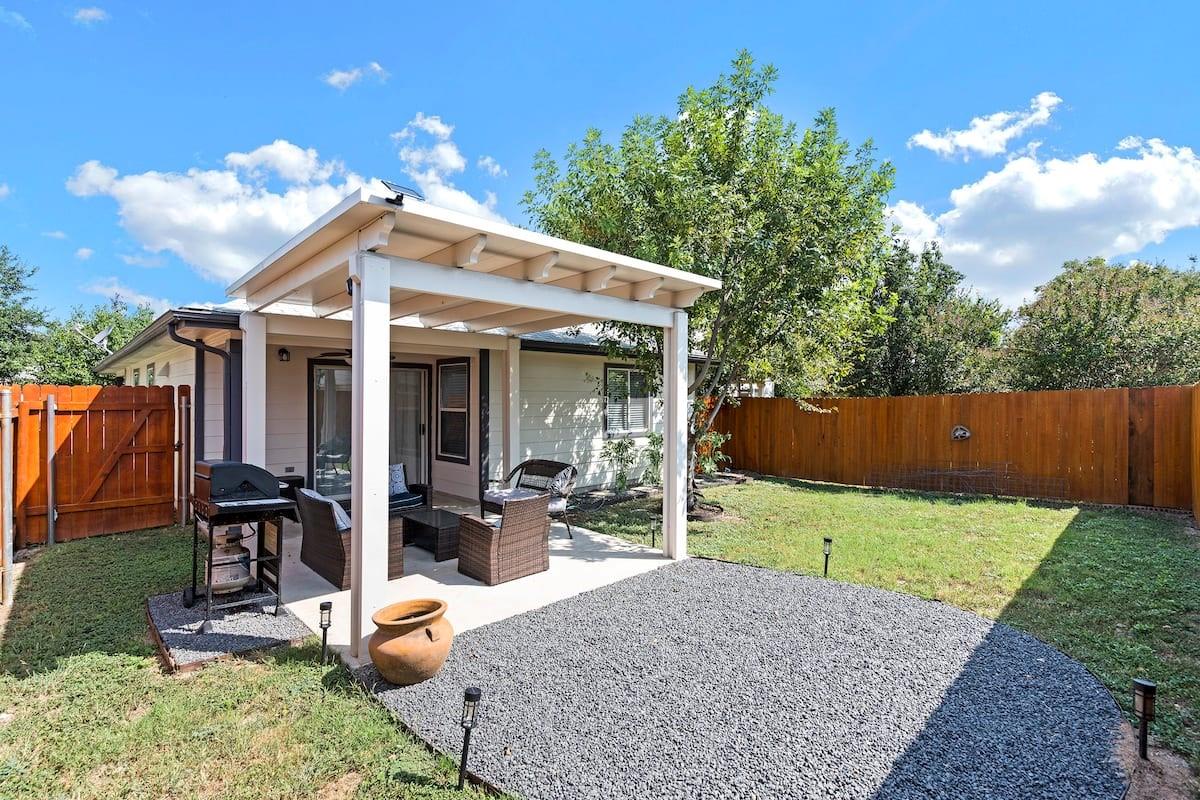 1621 Poppy Seed Ln Property Photo 24