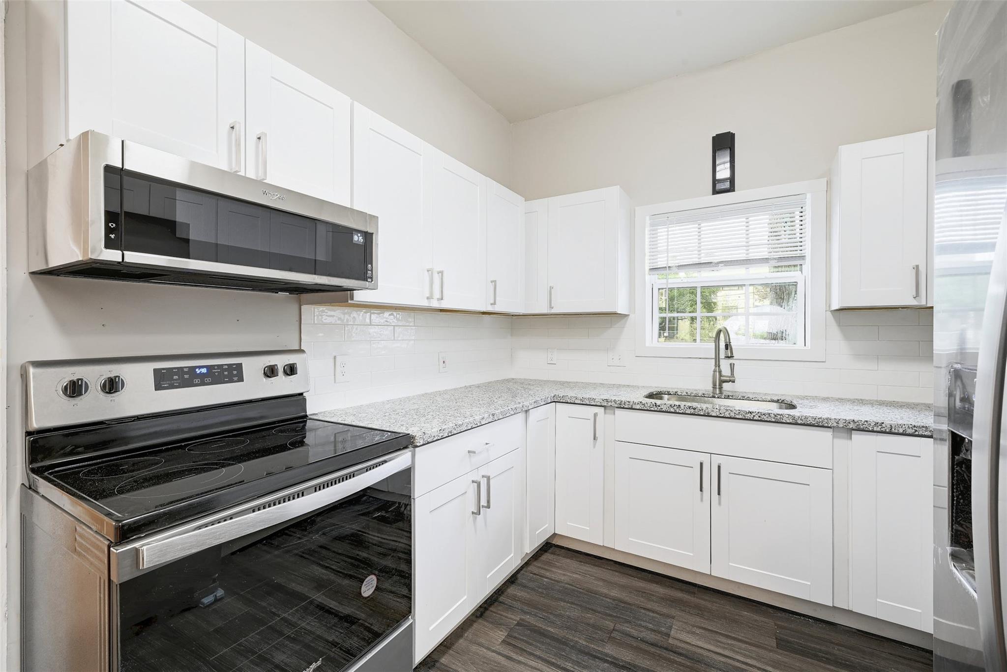 2511 San Gabriel St Property Photo 7