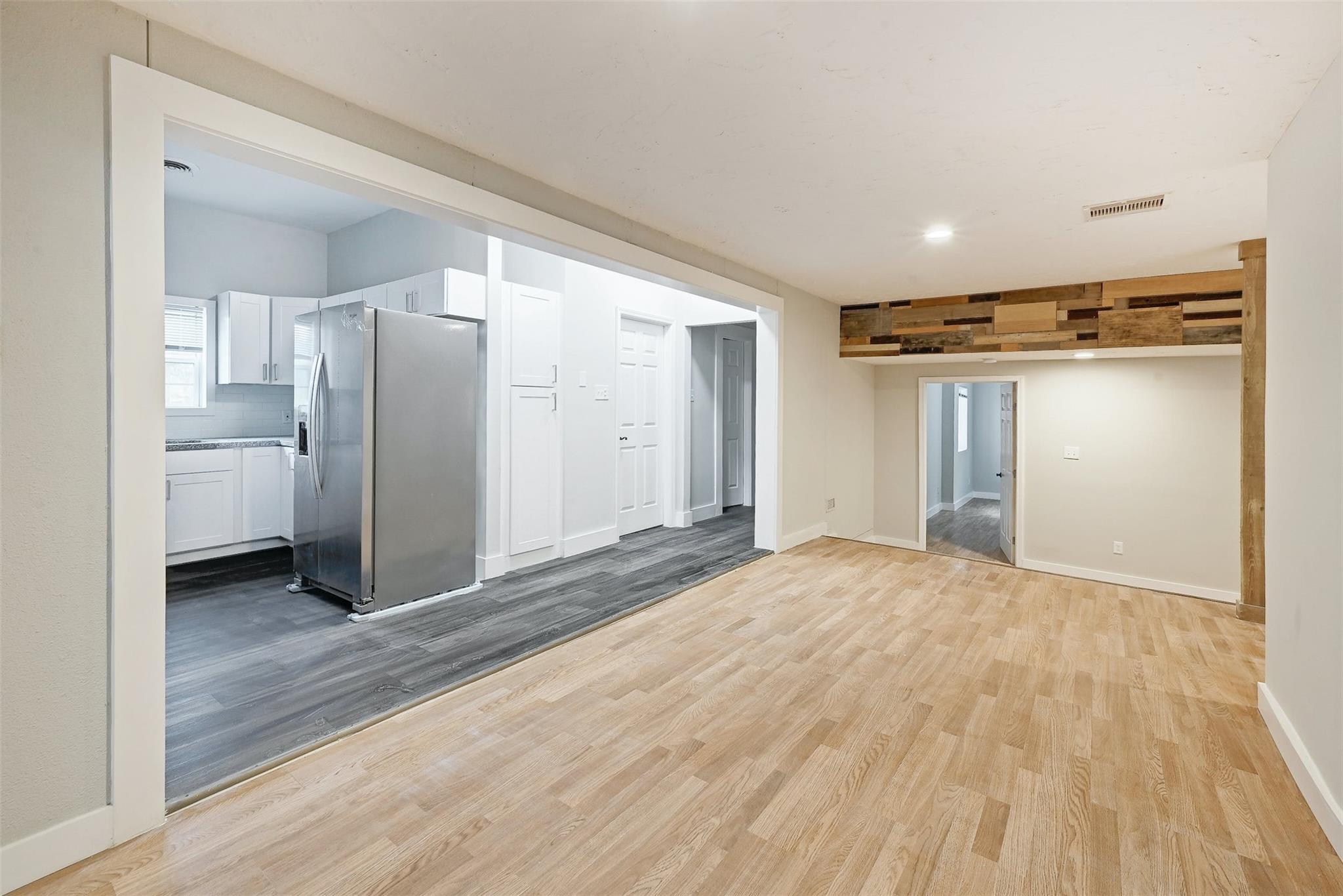 2511 San Gabriel St Property Photo 11