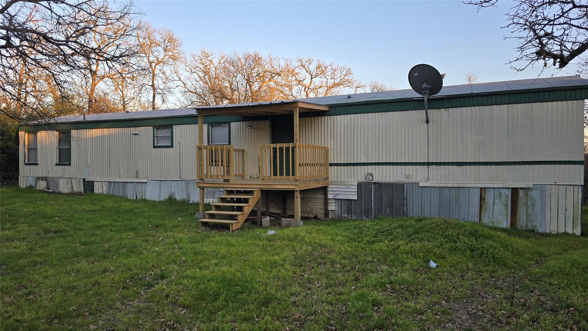 8315 Burleson Manor Rd #b Property Photo 2