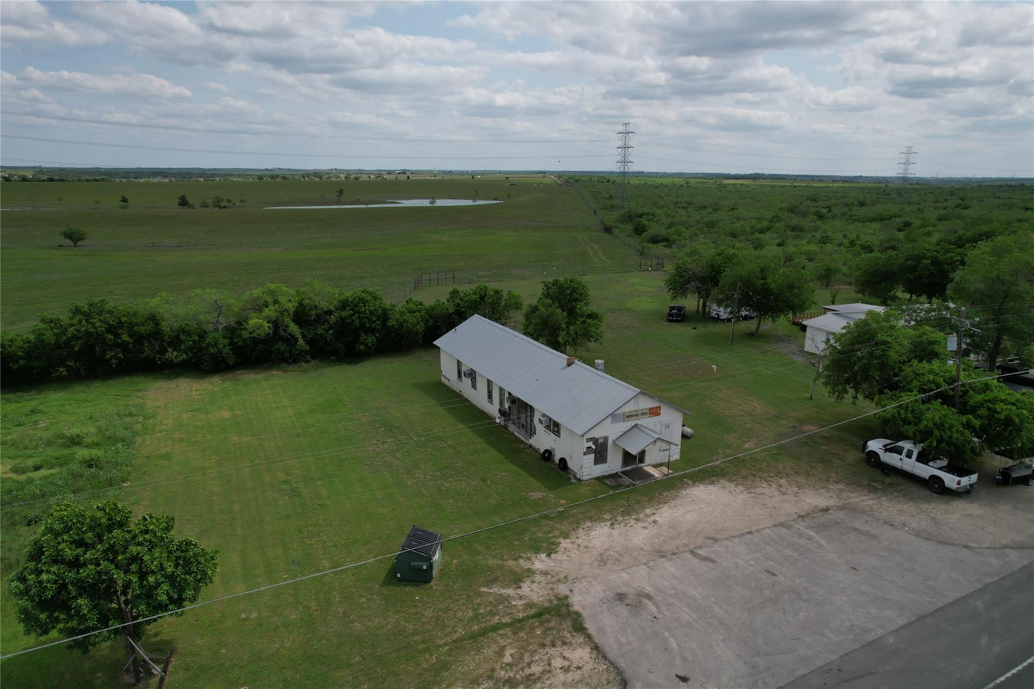 14060 Camino Real Rd Property Photo 1