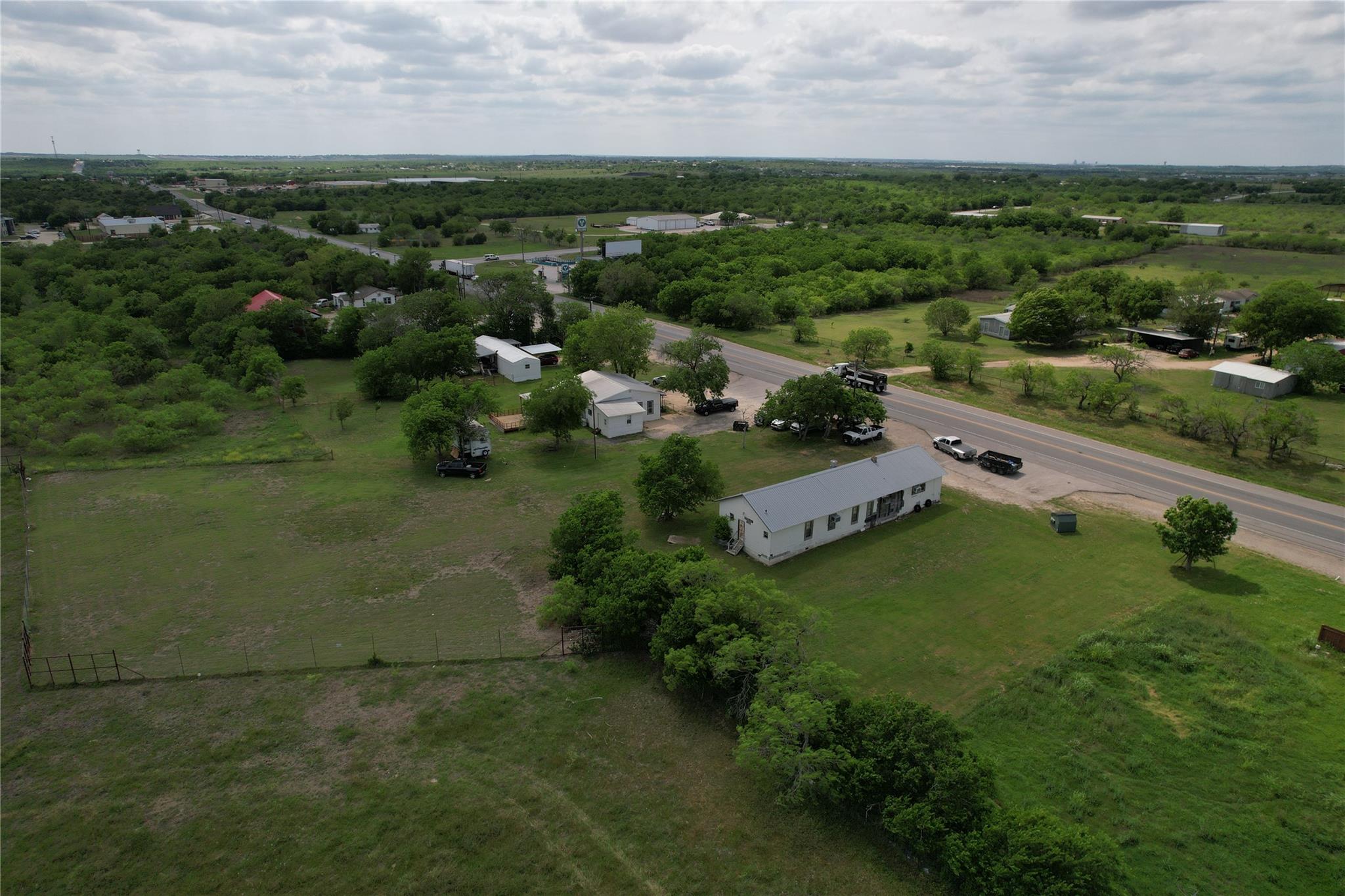 14060 Camino Real Rd Property Photo 9