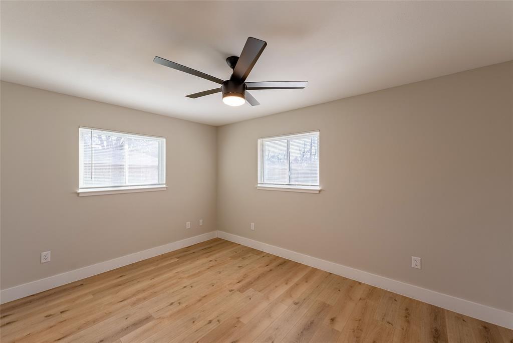 4306 Shallowbrook Trl Property Photo 8