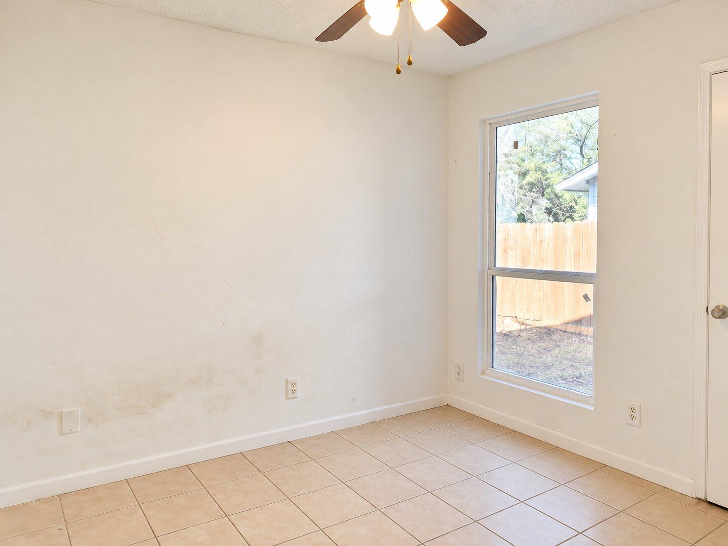 12804 Broughton Way #a Property Photo 5