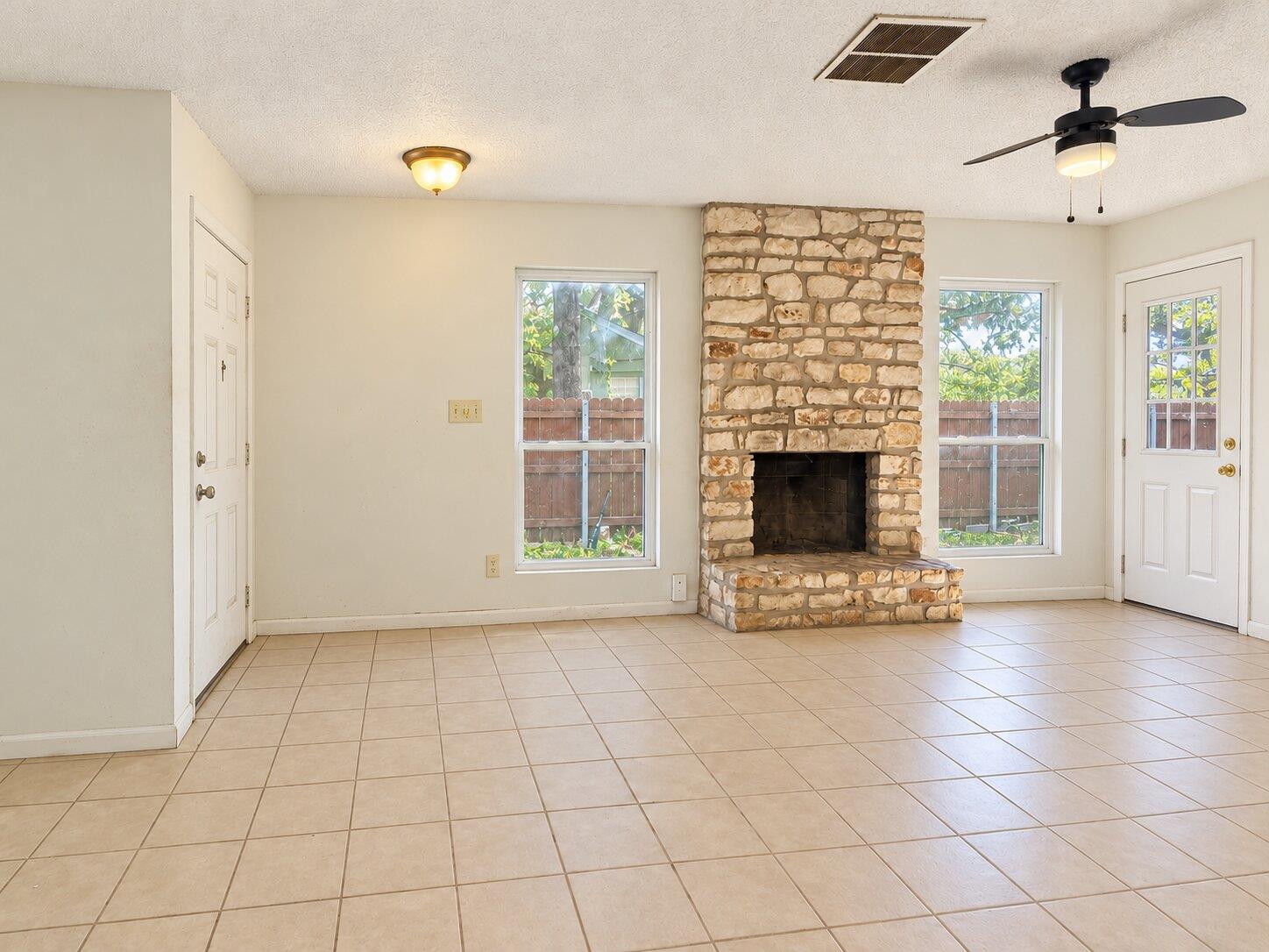 12804 Broughton Way #a Property Photo 8