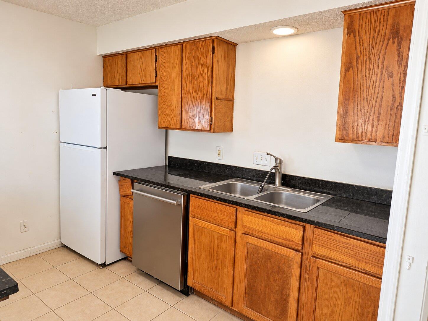 12804 Broughton Way #a Property Photo 10