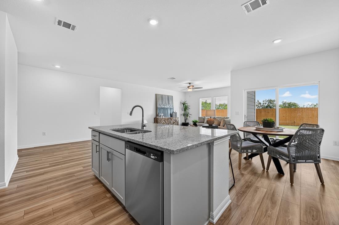 14109 Axel Johanson Dr Property Photo 6