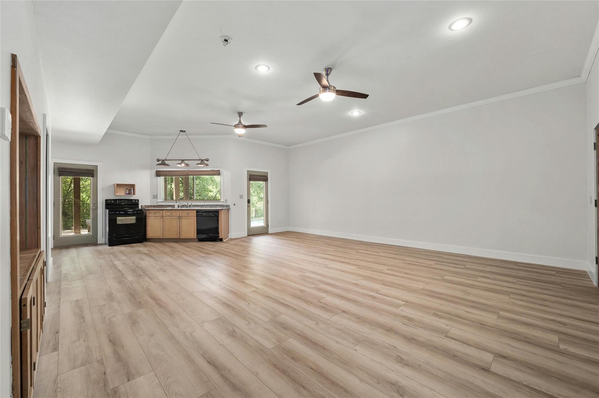 101 Firebird St Property Photo 23
