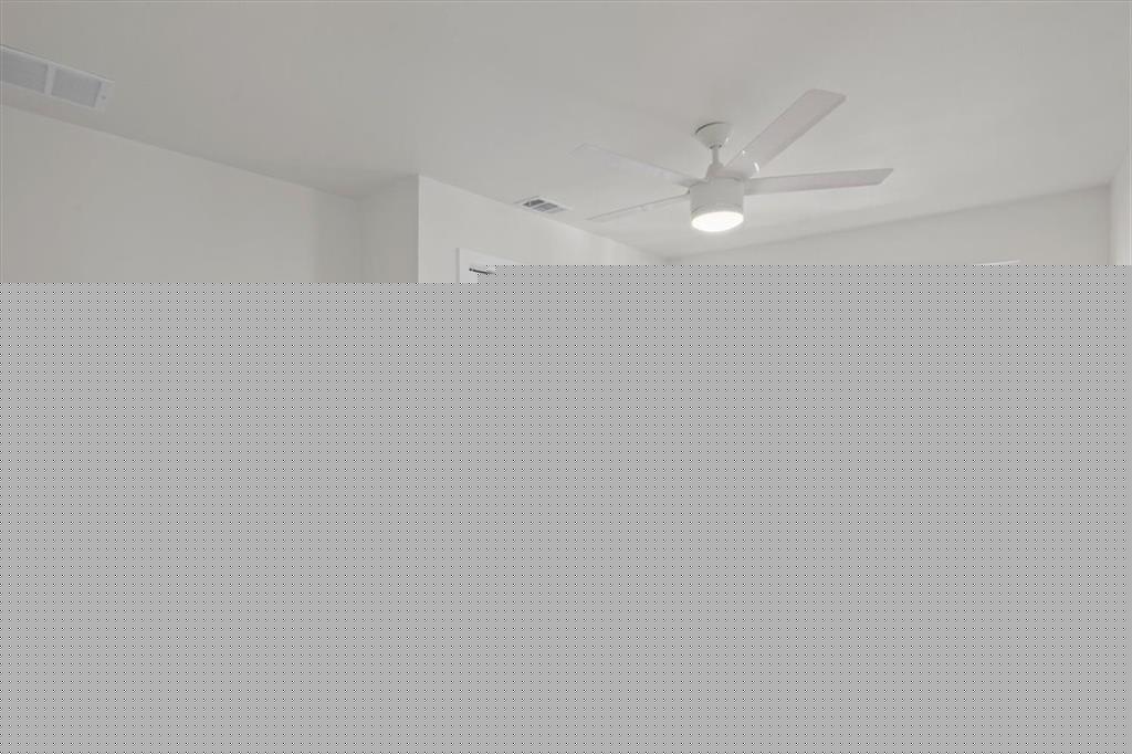 1407 S Pine St Property Photo 22