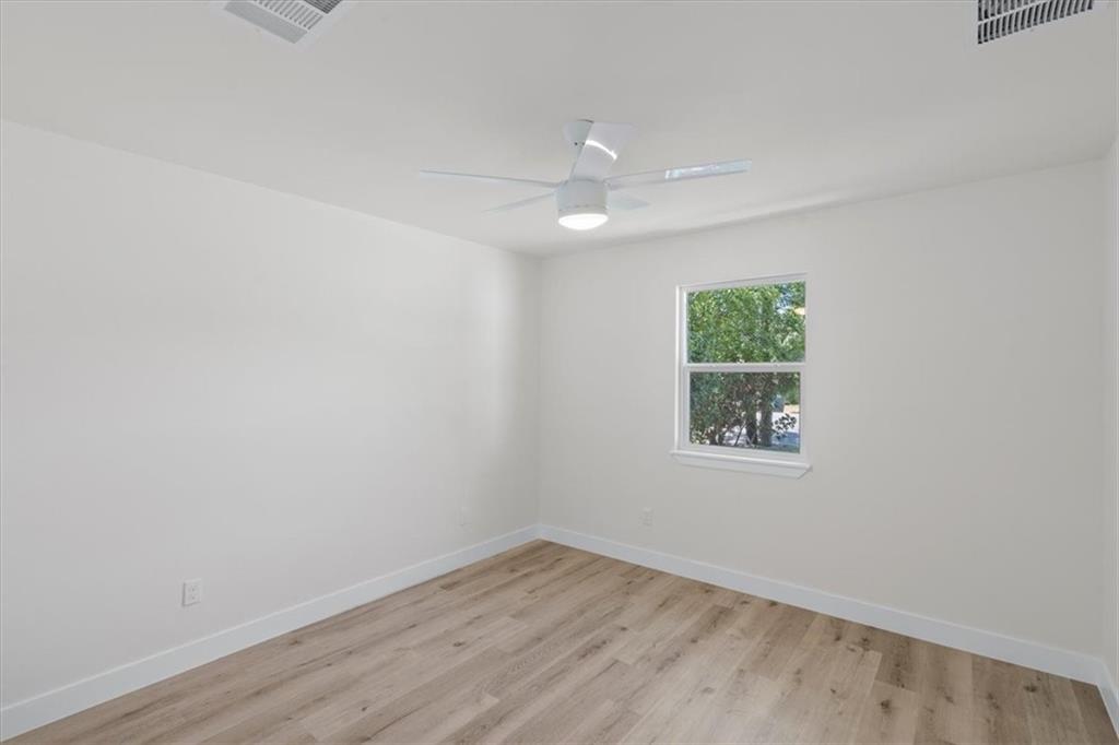 1407 S Pine St Property Photo 27