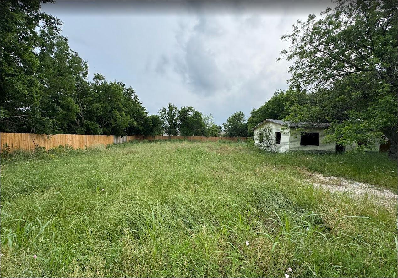 12710 Ceder St Property Photo 2