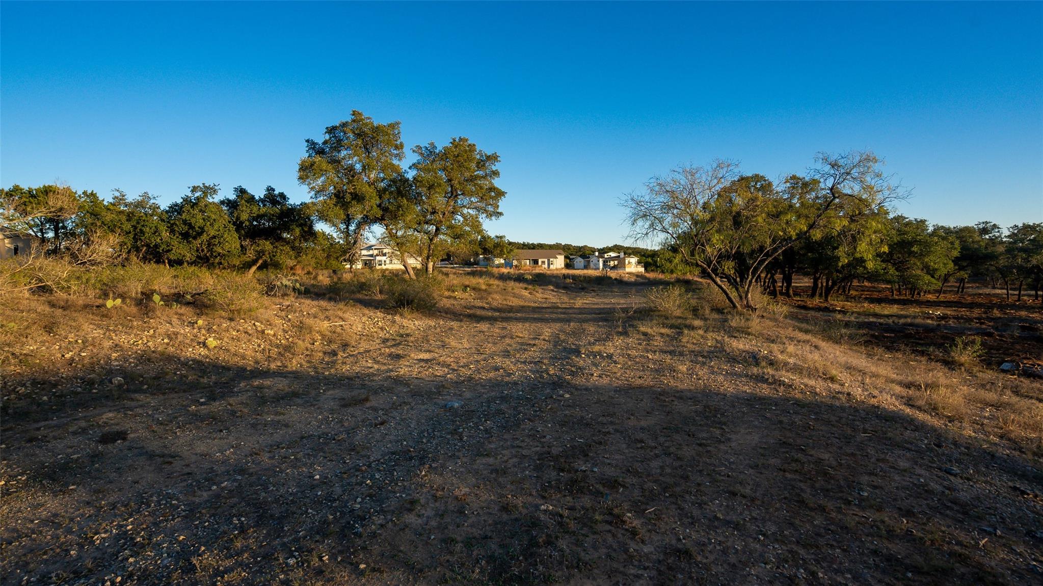 22013 Redbird Dr Property Photo 8