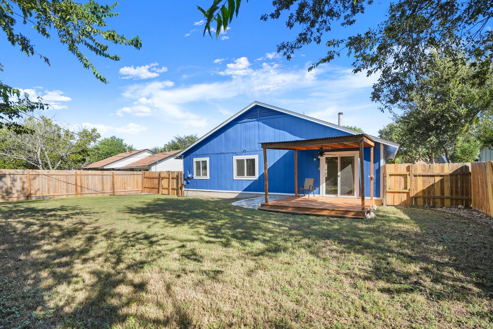 3213 Plantation Rd Property Photo 11