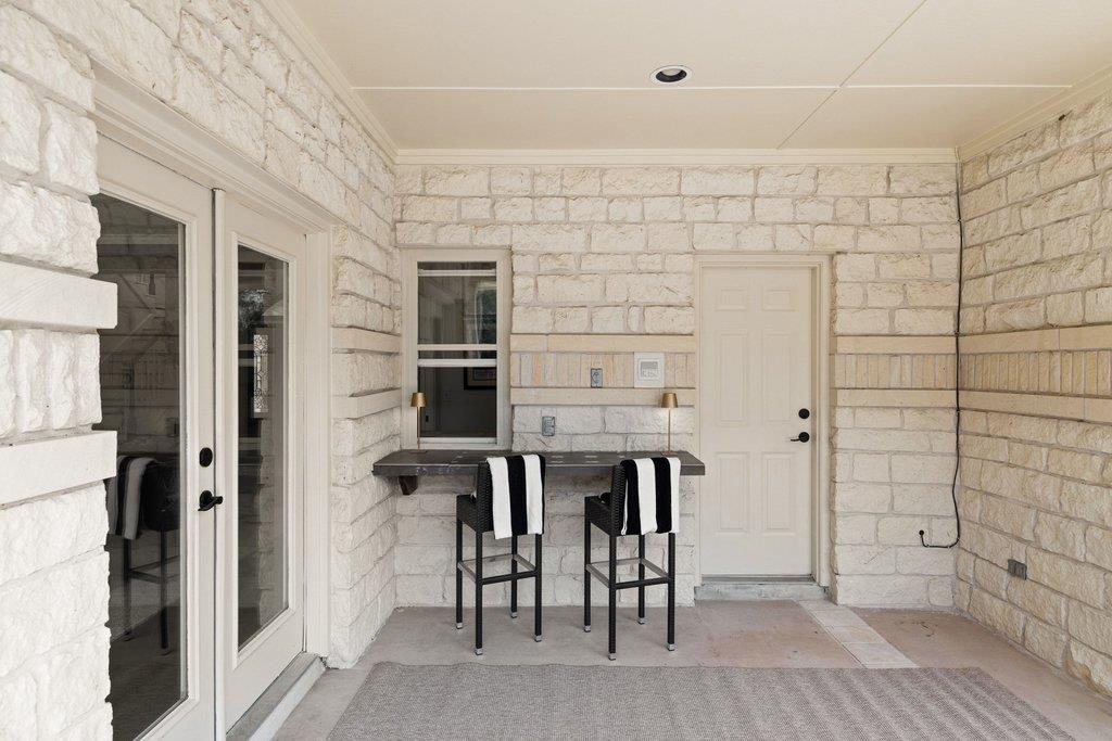 6 Candleleaf Ct Property Photo 18