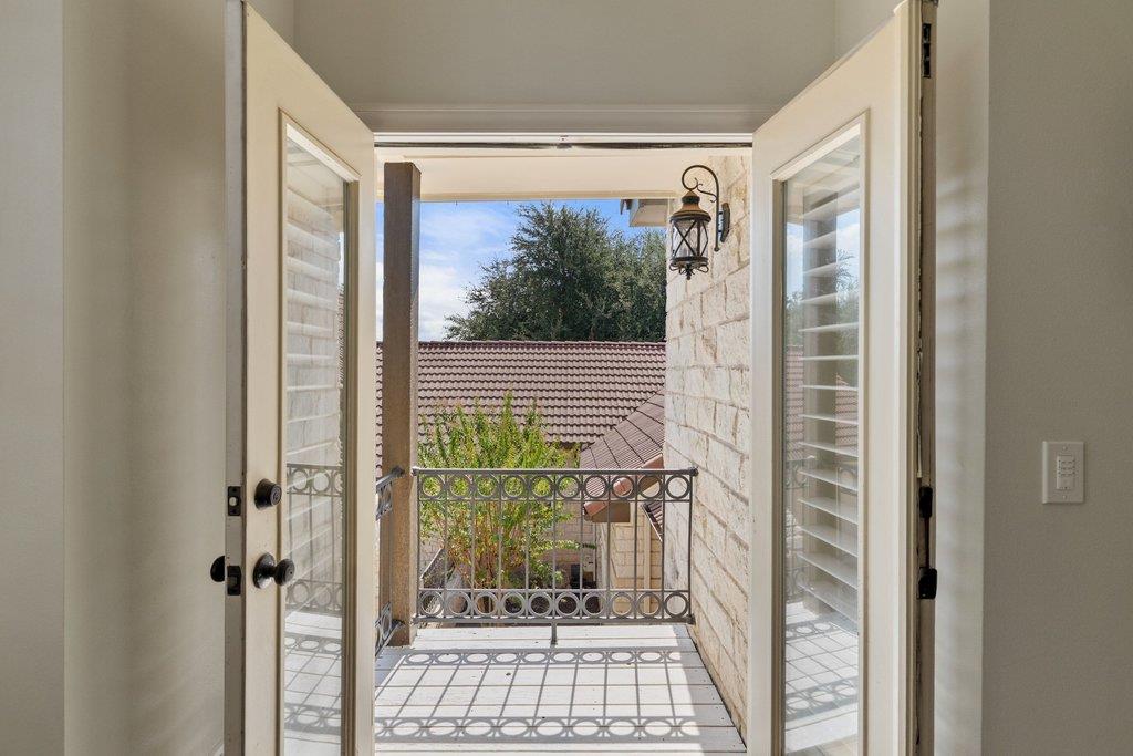 6 Candleleaf Ct Property Photo 28