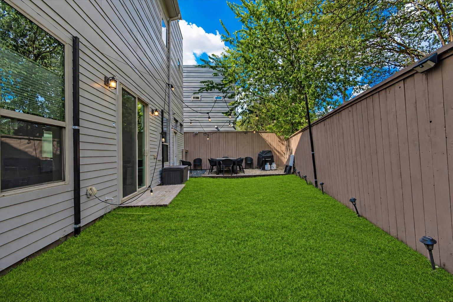3010 E 18th 1/2 St #a Property Photo 27