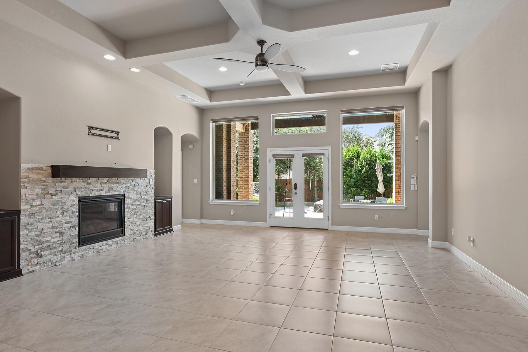 1700 Snyder Trl Property Photo 8