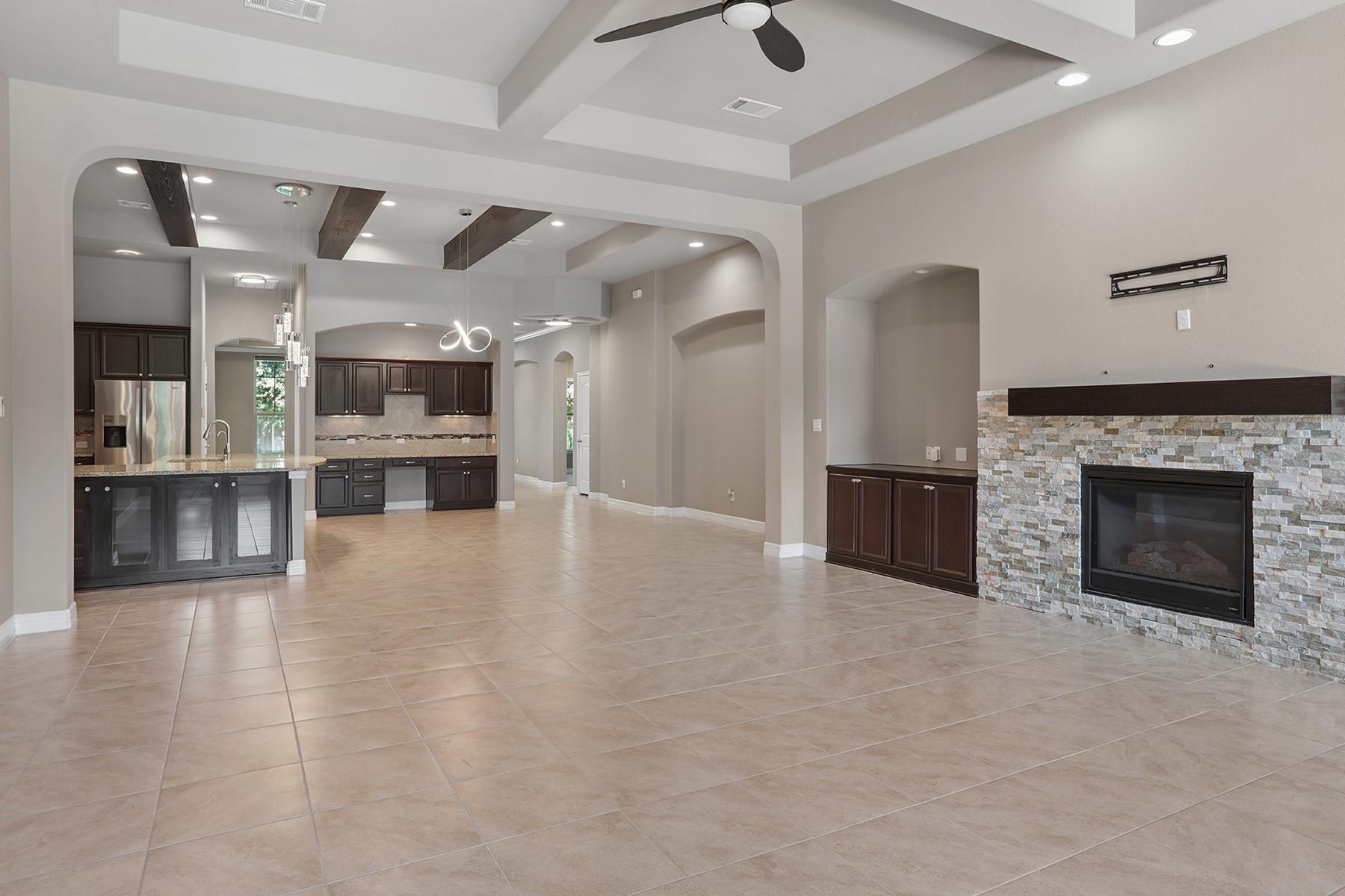 1700 Snyder Trl Property Photo 9