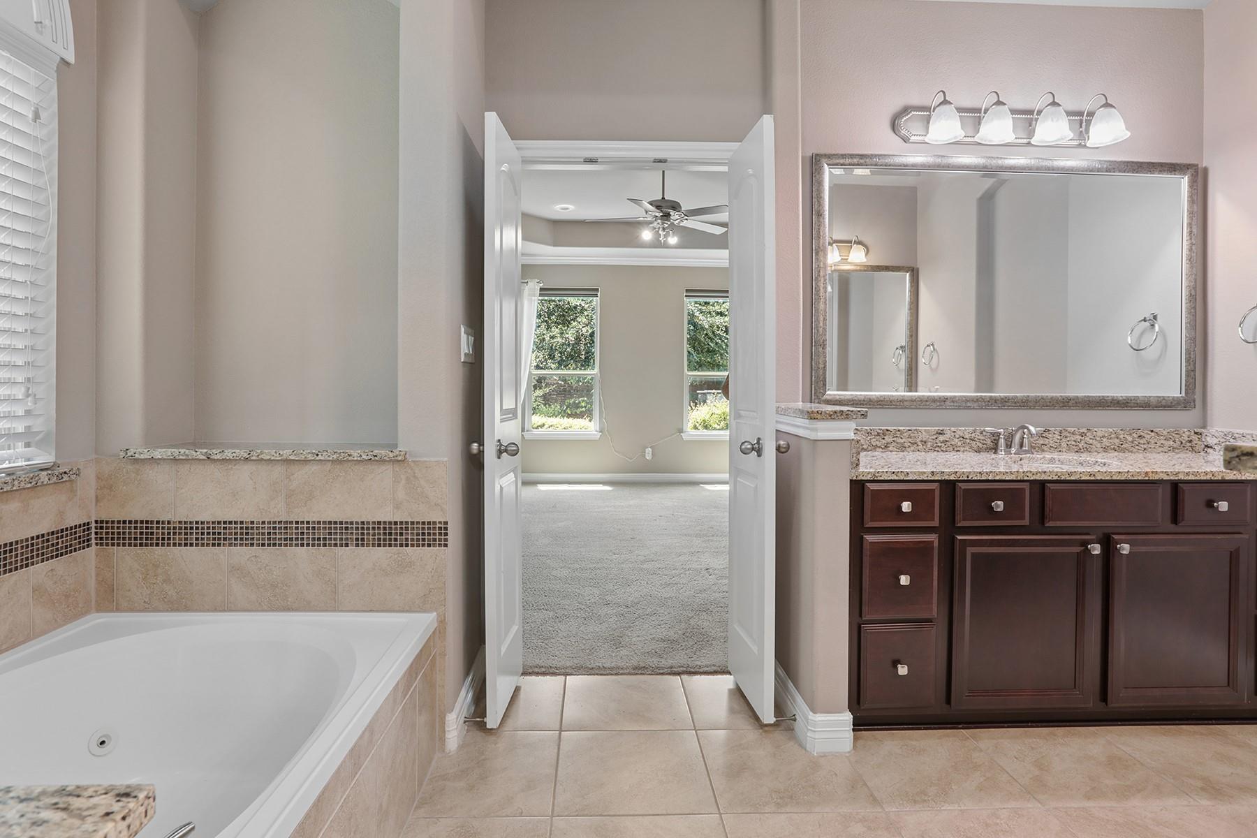 1700 Snyder Trl Property Photo 12