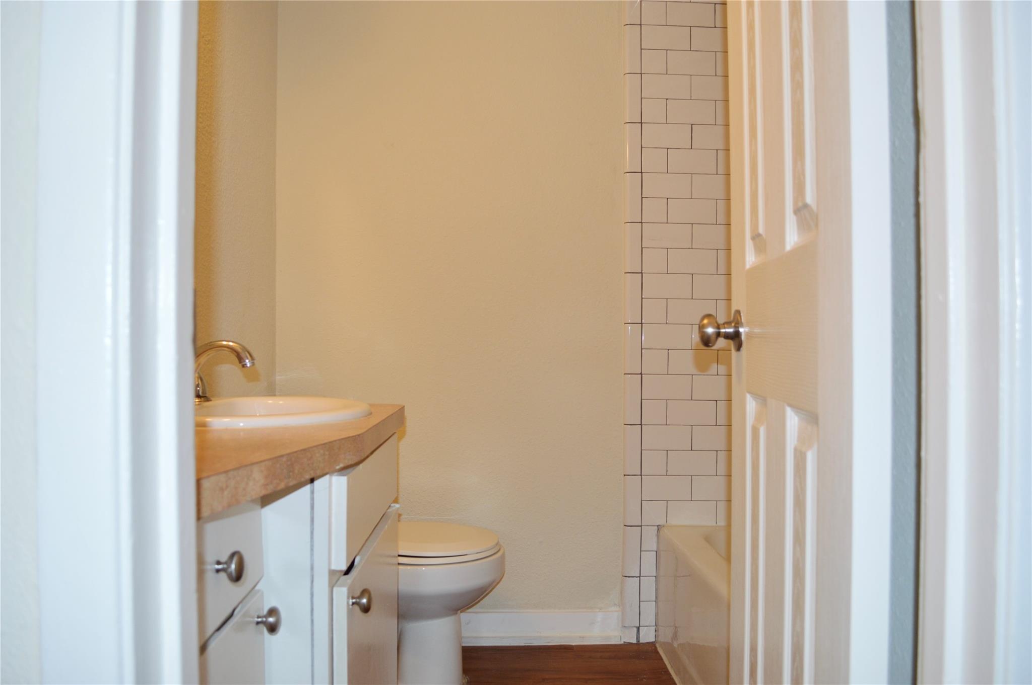 4709 Harmon Ave 419 Property Photo 9