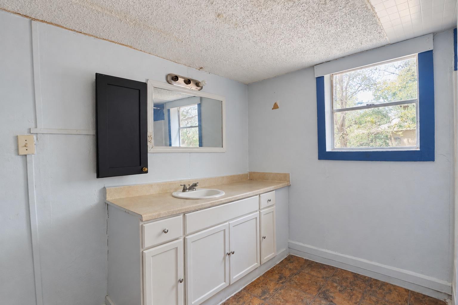 124 Fm 2571 None Property Photo 7
