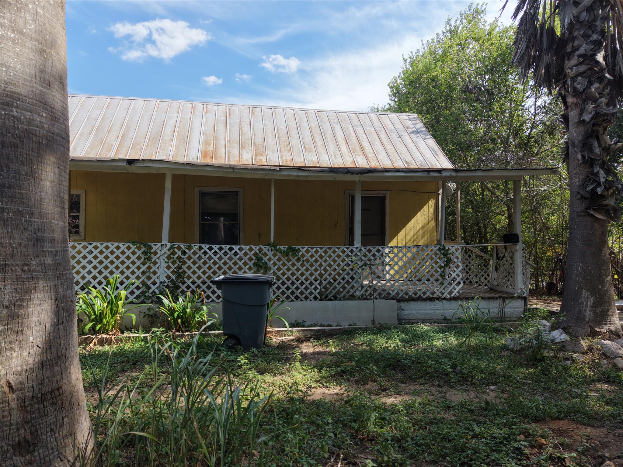 124 Fm 2571 None Property Photo 32