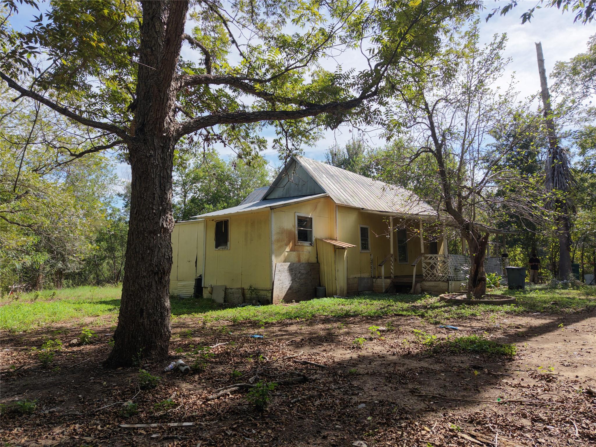 124 Fm 2571 None Property Photo 33