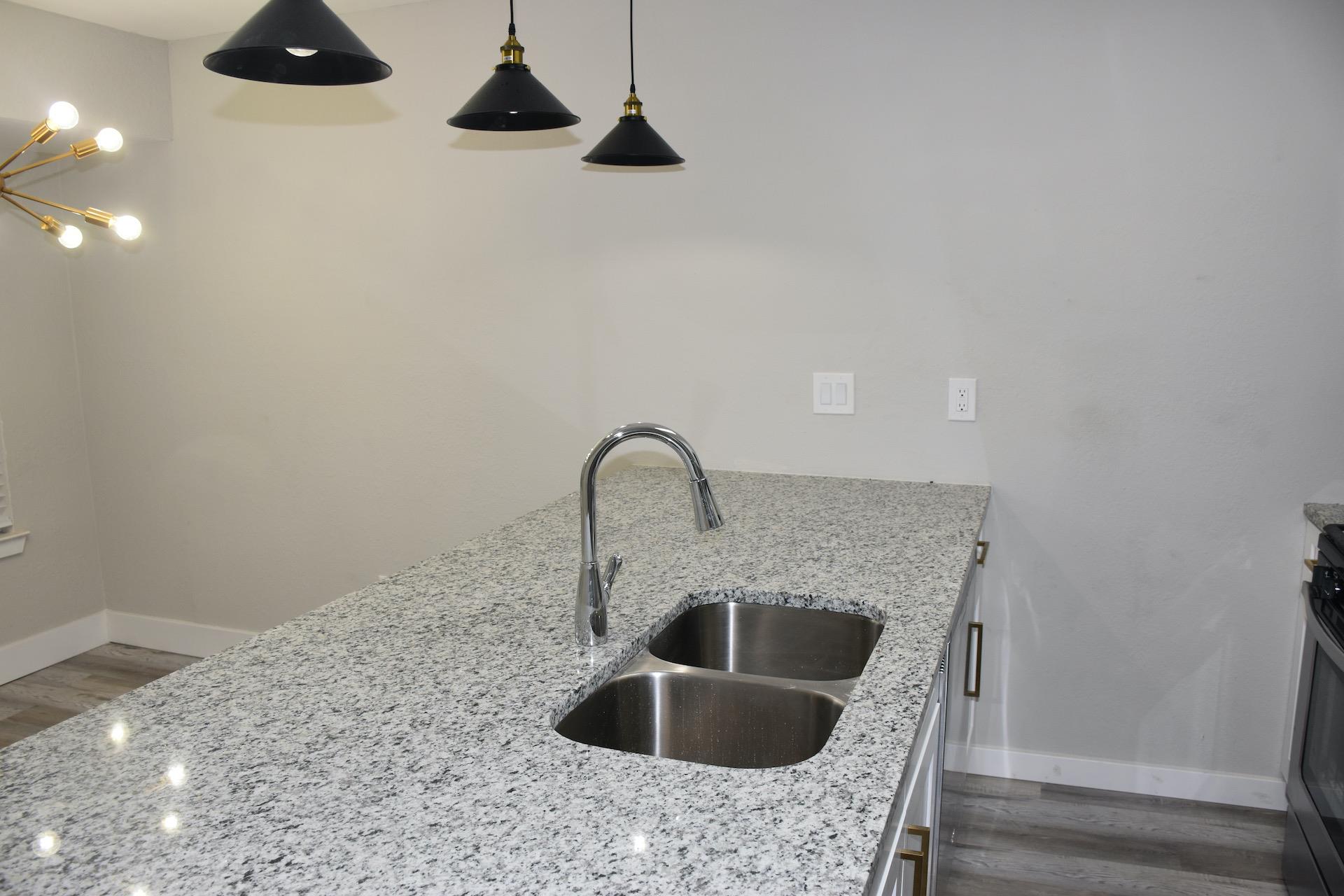 1814 Rawhide Loop Property Photo 13