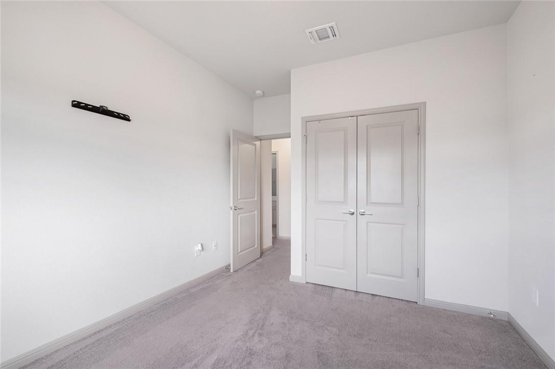 5521 Charles Merle Dr #29 Property Photo 17