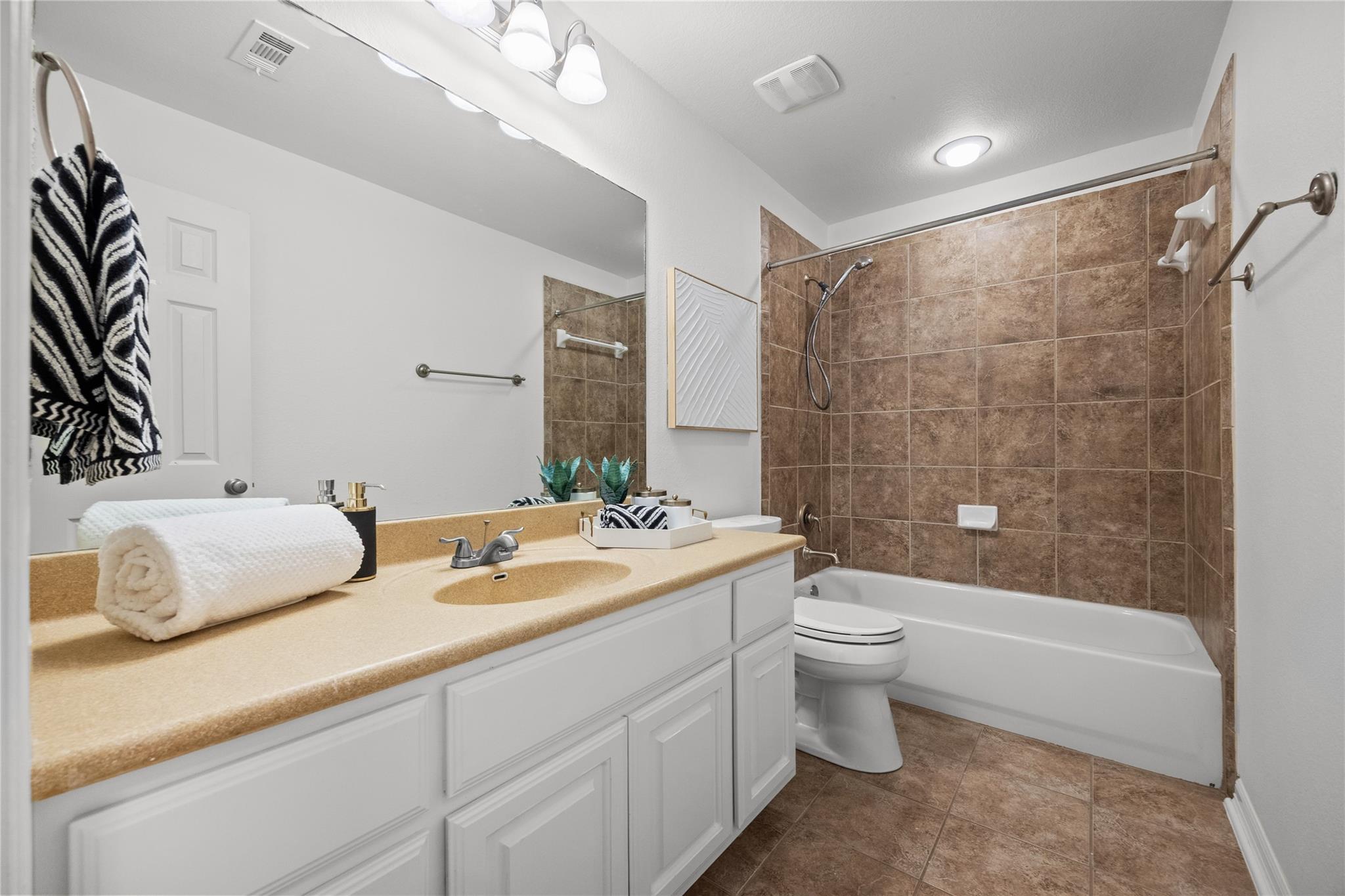 3433 Alexandrite Way Property Photo 28
