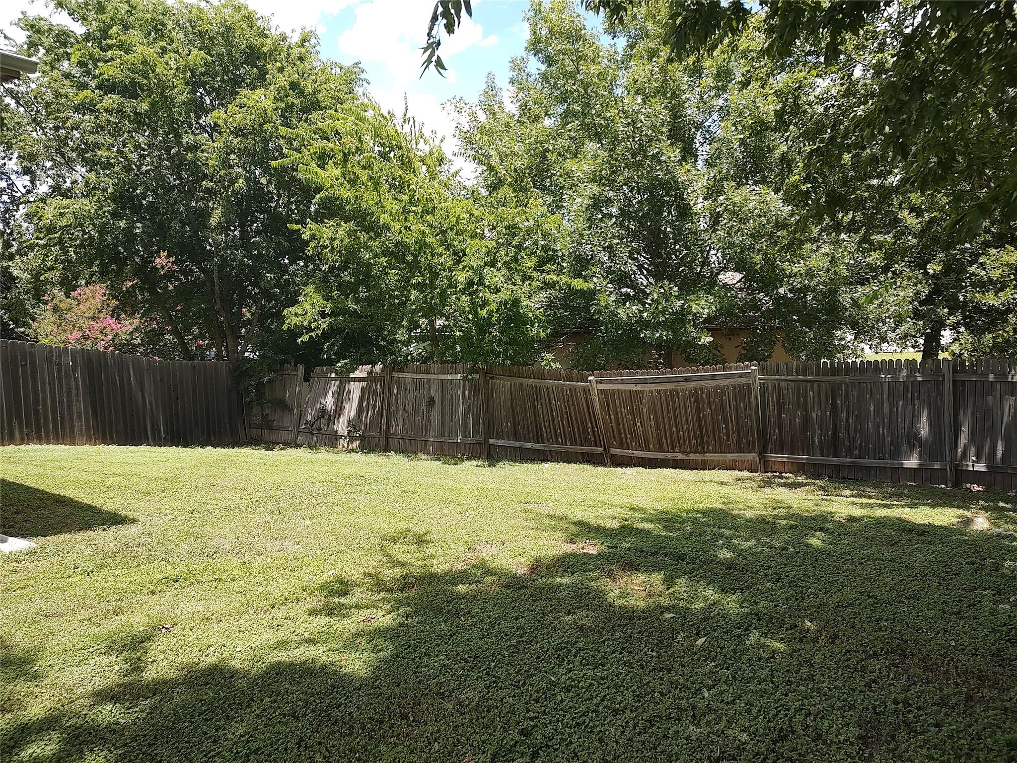 2206 S Bagdad Rd #b Property Photo 12